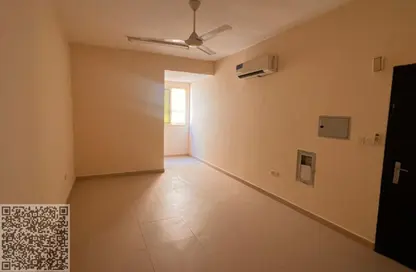 شقة - 1 حمام للايجار في بناية الجوهرة - 3  الروضة - الروضة - عجمان