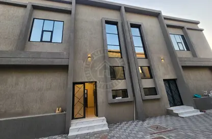 Duplex - 4 Bedrooms - 5 Bathrooms for rent in Al Qusaidat - Ras Al Khaimah