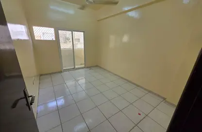 شقة - 2 غرف نوم - 2 حمامات للايجار في بناية النافورة 1 - 2  الروضة - الروضة - عجمان