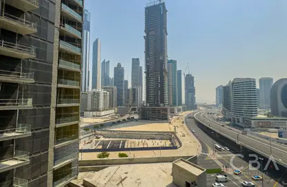 Apartment - Studio - 1 Bathroom for sale in Burj Al Nujoom - Downtown Dubai - Dubai