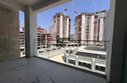 Apartment - 1 Bathroom for rent in Azizi Riviera 63 - Meydan - Dubai