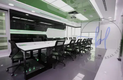 مكتب - استوديو - 1 حمام للبيع في برج لطيفة - شارع الشيخ زايد - دبي