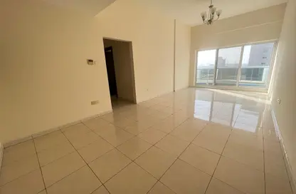 شقة - 2 غرف نوم - 2 حمامات للايجار في برج الأبطال 1 - أبراج الأبطال - مدينة دبي الرياضية - دبي