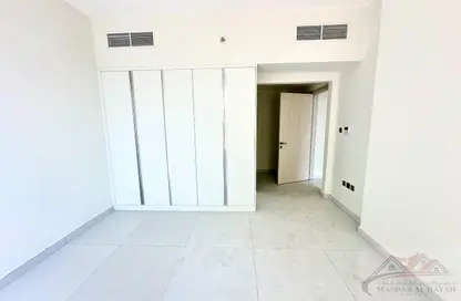 Apartment - 1 Bedroom - 2 Bathrooms for rent in Muwaileh 29 Building - Muwaileh - Sharjah