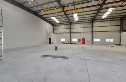 مستودع - استوديو - 1 حمام للايجار في الخوانيج 2 - الخوانيج - دبي