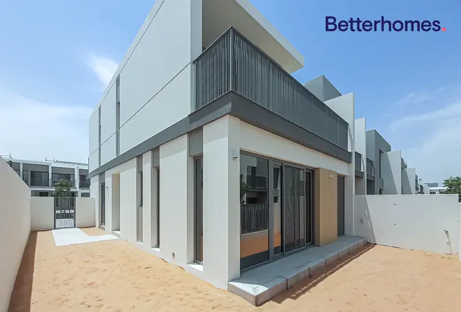 Townhouse - 4 Bedrooms - 4 Bathrooms for sale in Elan - Tilal Al Ghaf - Dubai
