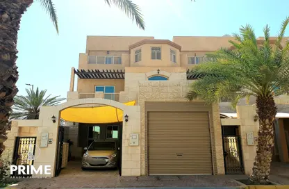 Outdoor Building image for: Villa - 3 Bedrooms - 5 Bathrooms for rent in Mushrif Gardens - Al Mushrif - Abu Dhabi, Image 1