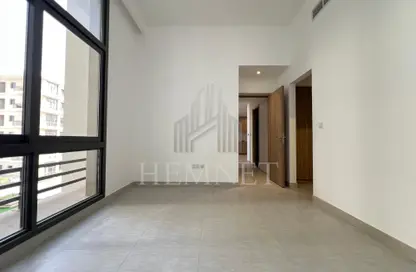 شقة - 2 غرف نوم للايجار في بارك فيوز - تاون سكوير - دبي