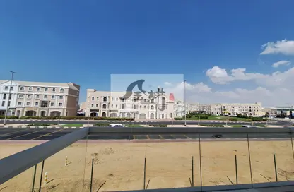 فيلا - 3 غرف نوم - 4 حمامات للبيع في قرية ورسان - المدينة الدولية - دبي