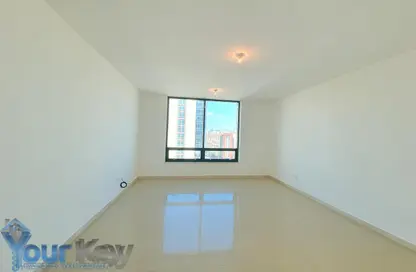 شقة - 2 غرف نوم - 2 حمامات للايجار في برج ليوا سنتر رقم 2 - برج ليوا سنتر - شارع حمدان - أبوظبي
