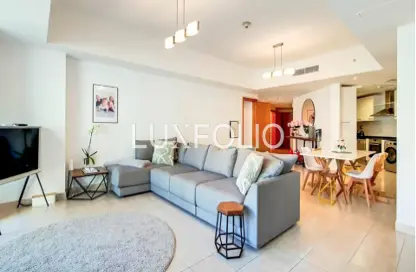 Apartment - 3 Bedrooms - 4 Bathrooms for sale in The Waves Tower A - The Waves - Dubai Marina - Dubai