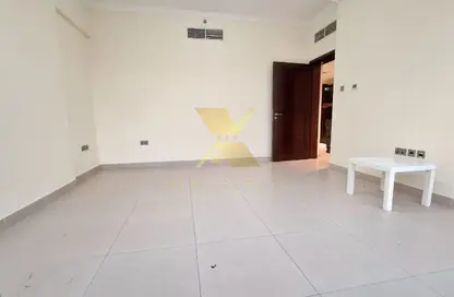 Apartment - 1 Bedroom - 2 Bathrooms for rent in Airport Road - Abu Dhabi