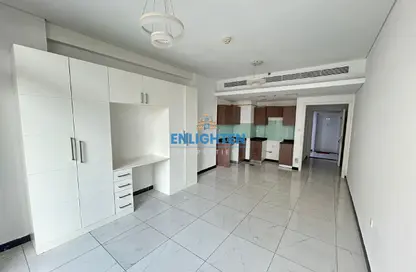 Apartment - 1 Bathroom for rent in Crystal Residence - Jumeirah Village Circle - Dubai