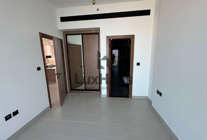 16070853 - صورة العقار 3