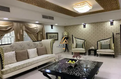 فيلا - 7 غرف نوم - 8 حمامات للبيع في الطوار 3 - الطوار - دبي