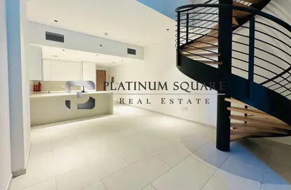 Apartment - 1 Bedroom - 2 Bathrooms for sale in Marquise Square Tower - Business Bay - Dubai