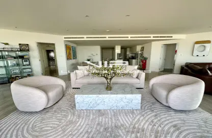 Apartment - 3 Bedrooms - 4 Bathrooms for sale in D1 Tower - Culture Village - Dubai