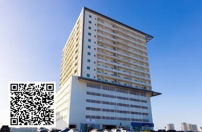 Apartment - 2 Bedrooms - 3 Bathrooms for sale in Smart Tower 1 - Al Amerah - Ajman