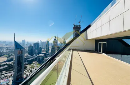 Apartment - 1 Bedroom - 2 Bathrooms for rent in Blue Tower - Sheikh Zayed Road - Dubai