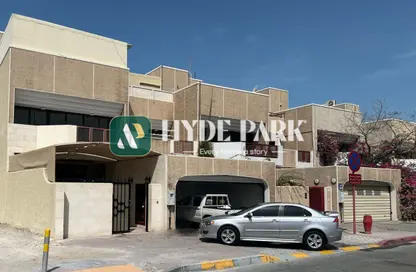Villa - 5 Bedrooms - 7 Bathrooms for rent in Al Mina - Abu Dhabi