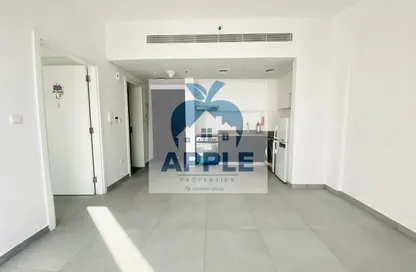 Apartment - 1 Bedroom - 1 Bathroom for rent in The Solo - Aljada - Sharjah