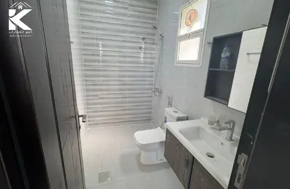 Villa - 5 Bedrooms - 7 Bathrooms for rent in Al Helio 2 - Al Helio - Ajman