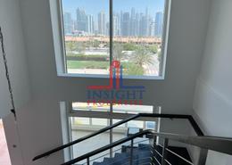 Stairs image for: Apartment - 3 bedrooms - 5 bathrooms for sale in Cluster E - Jumeirah Heights - Dubai, Image 1