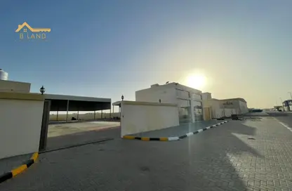 أرض - استوديو للبيع في الصجعة الصناعية - آلصجعه - الشارقة