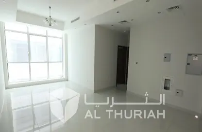 Apartment - 1 Bedroom - 1 Bathroom for rent in Pearl Tower - Al Khan - Sharjah