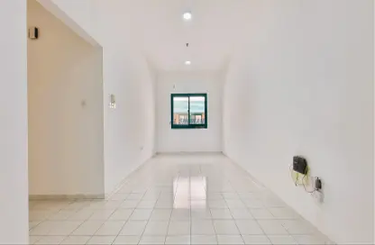 Empty Room image for: Apartment - 2 Bedrooms - 2 Bathrooms for rent in Al Qusais Residential Area - Al Qusais - Dubai, Image 1