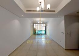 شقة - 2 غرف نوم - 3 حمامات للكراء في منطقة طريق المطار - منطقة القرهود - دبي