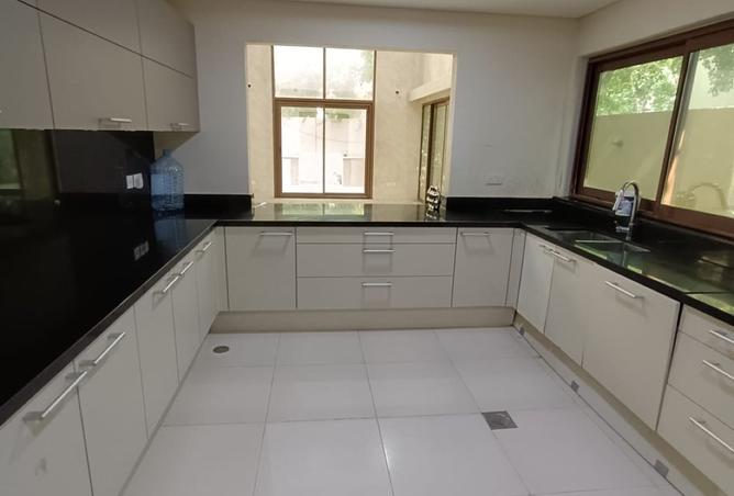 15962108 - صورة العقار 3