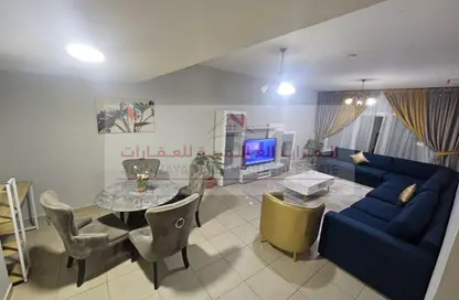 Apartment - 2 Bedrooms - 2 Bathrooms for rent in Al Khan Lagoon - Al Khan - Sharjah