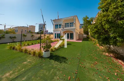 Villa - 2 Bedrooms - 3 Bathrooms for rent in District 16 - Jumeirah Village Circle - Dubai