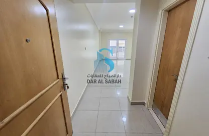 Apartment - 2 Bedrooms - 2 Bathrooms for rent in Al Nahda Complex - Al Nahda - Sharjah