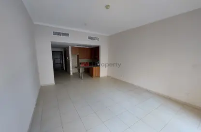 Apartment - Studio - 1 Bathroom for rent in Ritaj A - Ritaj (Residential Complex) - Dubai Investment Park (DIP) - Dubai