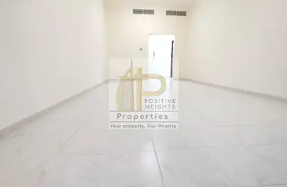 Apartment - 2 Bedrooms - 3 Bathrooms for rent in Bin Khalid Building - Al Barsha 1 - Al Barsha - Dubai