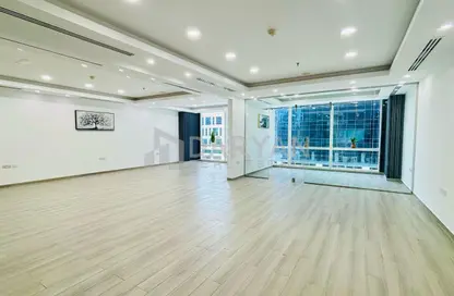 Office Space - Studio for rent in Tamani Art Tower - Business Bay - Dubai