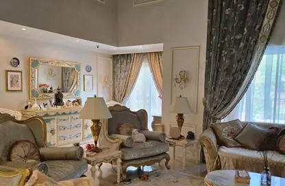 Villa - 5 Bedrooms - 6 Bathrooms for sale in Jumeirah Islands Townhouses - Jumeirah Islands - Dubai