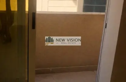 شقة - غرفة نوم - 2 حمامات للايجار في مبنى مويلح - مويلح - الشارقة