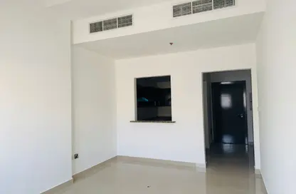 شقة - غرفة نوم - 2 حمامات للايجار في نورا ريزيدنس 1 - نورا ريزيدنس - الضاحية 10 - قرية جميرا الدائرية - دبي