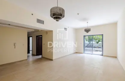 Empty Room image for: Apartment - 2 Bedrooms - 3 Bathrooms for sale in Orchid - Azizi Residence - Al Furjan - Dubai, Image 1