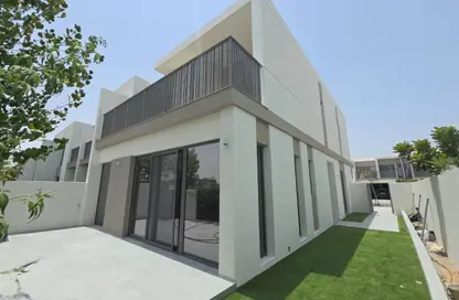Villa - 4 Bedrooms - 5 Bathrooms for rent in Elan - Tilal Al Ghaf - Dubai