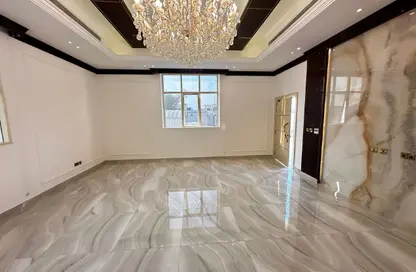 Apartment - 1 Bathroom for rent in Shakhbout City - Abu Dhabi