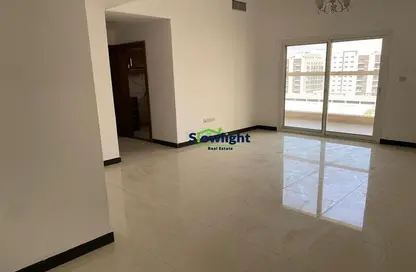 Empty Room image for: Apartment - 1 Bedroom - 2 Bathrooms for rent in Jawharat AlFaihaa - Al Warsan 4 - Al Warsan - Dubai, Image 1