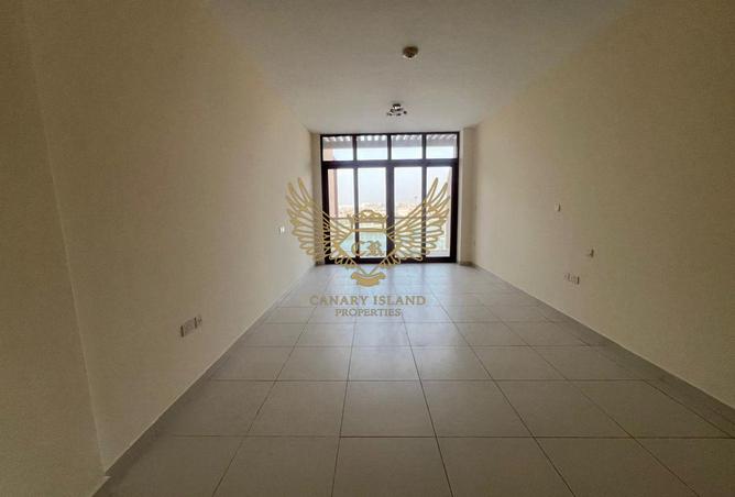 16034600 - Property Image 3