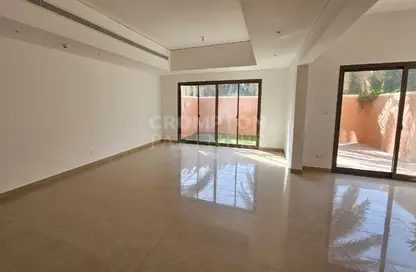 فيلا - 4 غرف نوم - 5 حمامات للايجار في قرية المانجروف - بوابة أبوظبي - أبوظبي