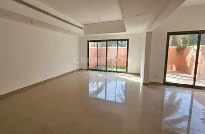 فيلا - 4 غرف نوم - 5 حمامات للايجار في بوابة أبوظبي - أبوظبي
