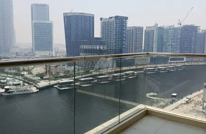 Apartment - 2 Bedrooms - 2 Bathrooms for rent in Coral Tower - Business Bay - Dubai