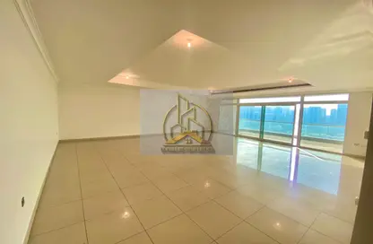 Apartment - 4 Bedrooms - 5 Bathrooms for rent in Bay View - Tourist Club Area - Abu Dhabi